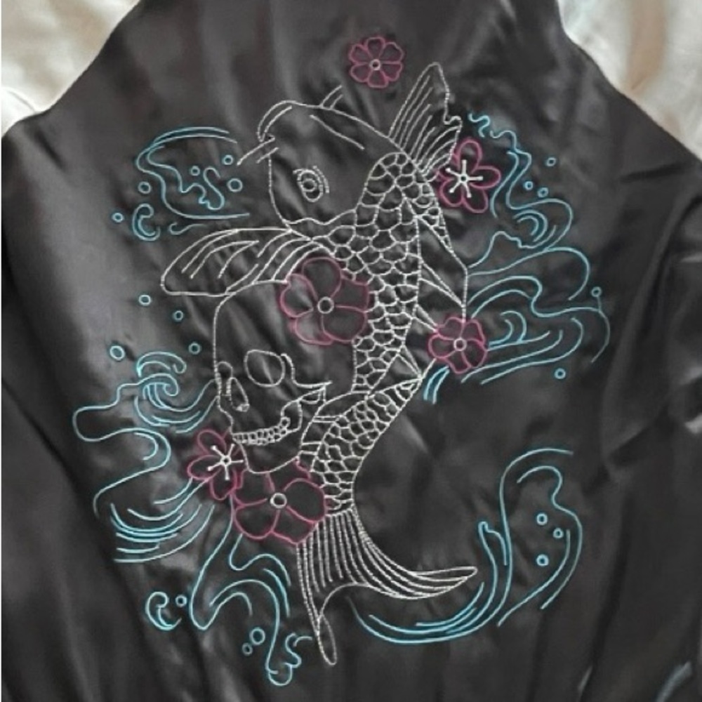 Hot Topic Embroidered Skull Satin Bomber Jacket - Black & Ivory - Picture 7 of 15